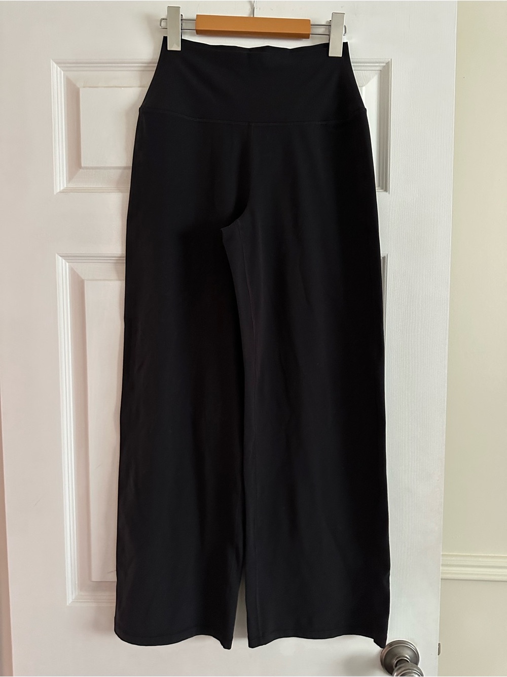 Aritzia Black Wide-Leg High-Rise Pants